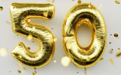 50 Jahre Ehe: Glückwünsche & Sprüche zur Goldenen Hochzeit